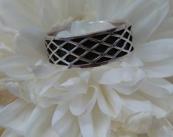 Vintage Celtic Oxidised Sterling Silver Ring. UK Size P