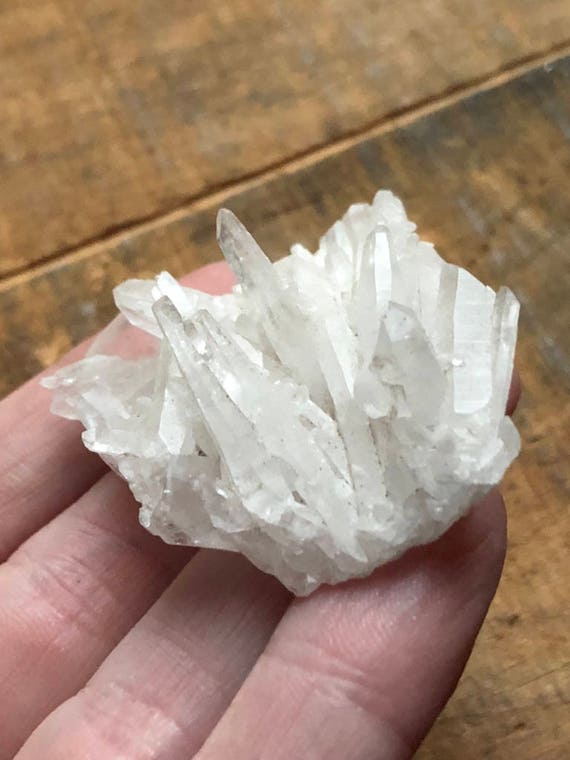Tiny Clear Quartz Cluster 22g, Small Crystal Quartz Cluster, Raw Quartz Cluster, Small Crystal Cluster, Quartz Point, Crown Chakra Crystal