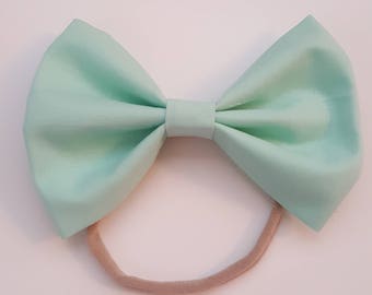 Mint Bow