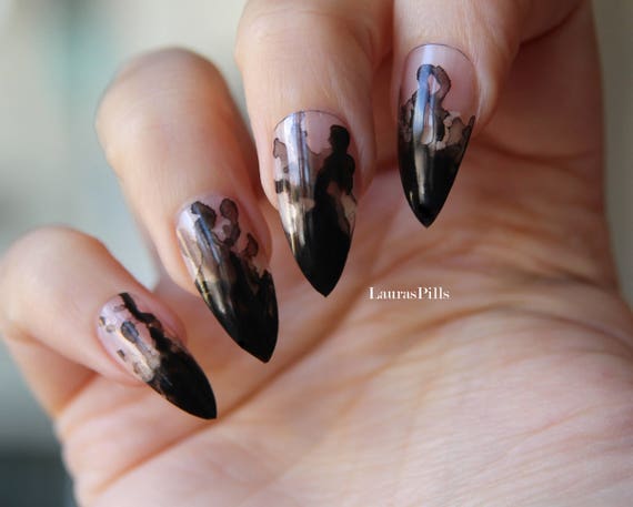Black ink Stiletto false nails Halloween nails goth nails