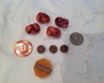 Assorted vintage early plastic buttons, group 1