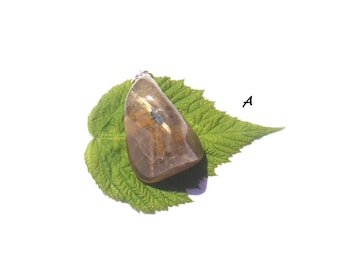 Golden rutile quartz: Charm