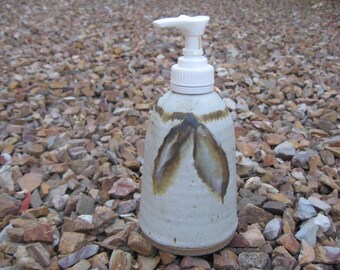 Stoneware Soap Pump, Hand Lotion Pump with Hand Painted Feather Motif, Stoneware Lotion Pump, Native American Soap Pump, White Washed Soap