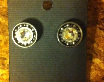 Micro Bearing Earring