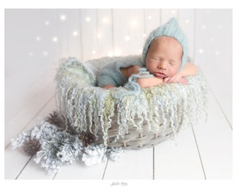 Curly felted blanket layer Round blanket Newborn photography props Wool layer Curls nest stuffer Blueish grey woolen blanket wool