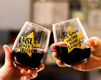 SET of TWO HAMILTON calligraphy inspired wine glasses || Hamilton wine glass set || broadway gift