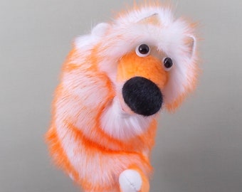 Fox. Bibabo. Toy on hand. Toy glove. Puppet theatre. Marionette.