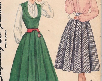 Vintage 1940s Simplicity Sewing Pattern 3313- Teen Age Jumper, Skirt and Blouse size 12 bust 30