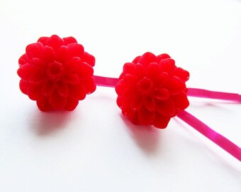 Red hair pins. Red bobby pins. Scarlet hair pins. Scarlet bobby pins. Red flower hair pins. Fuchsia hair pins. Red flower bobby pins.