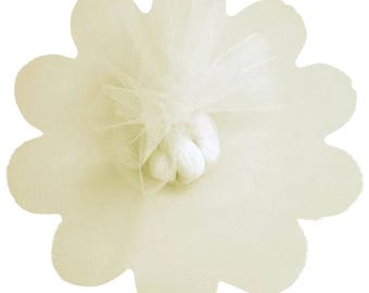 Ivory Tulle Circles with Petal Edge 25/pkg. 9" / 23 cm