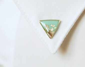 Mint Gold Triangle collar brooches - Geometric collar pin - shirt accessory