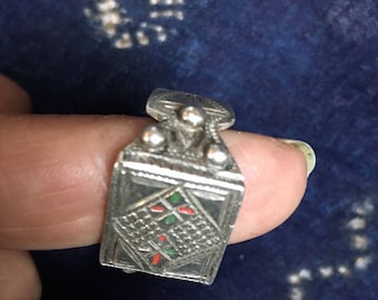 Berber Solid SILVER Ring with Enamel, US Size 10 (diam 2 cm) Moroccan Sahara