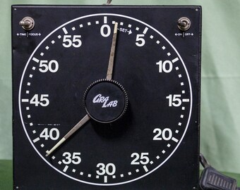 GraLab Model 300 Electro-Mechanical Darkroom Timer - 120V/60/Hz