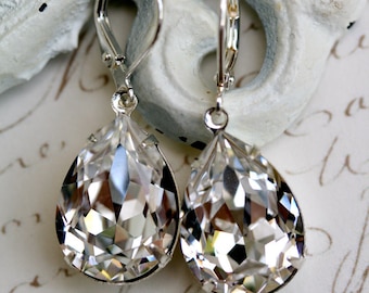 Swarovski Crystal Earrings, Estate Style Earrings, Diamond Clear, Tear Drop Earrings, Bridesmaids Earrings