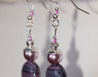 Jasmine earrings (purple pearls)