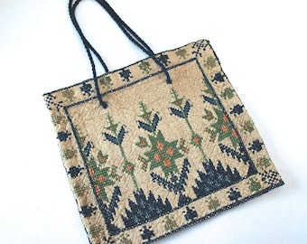 Vintage Cross-Stitch Greece Delicate Purse *SALE*