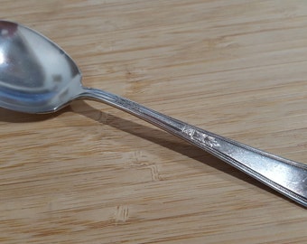 Antique Wm Rogers & Son 1923 MAYFAIR Sugar Spoon 6", like new!