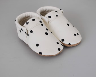 loafers / baby moccasin mocks / soft soled shoes / dots