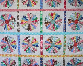 Queen Size Quilt - 96 x 96 - Dresden Plate Quilt - Vintage 30s Look - Reproduction Feedsack and Novelty Prints - Vintage Look