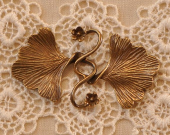 Antiqued Brass Interlocking Clasp Closure Art-Nouveau Style 4 Strand for Necklace Bracelet 1 Piece
