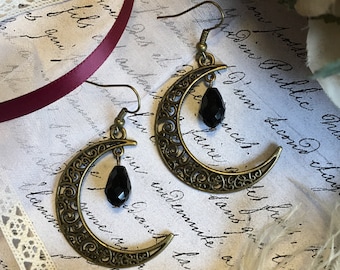 Crescent Moon Earrings, Crescent Moon Jewelry, Crescent Earrings, Celestial Earrings, Celestial Jewelry, Moon Earrings, Boho Earrings