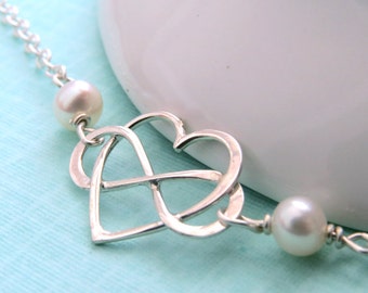 Infinity Heart Bracelet • Heart & Infinity Friendship Bracelet • Eternity Jewelry • BFF Bracelet • Gift For Friend • Gift For Mom • Heart