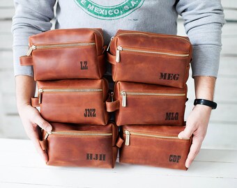 Leather Travel Bag Leather Dopp Kit Groomsmen Gift Leather Toiletry Bag Shave Kit Personalized Gift Wedding Gift Groomsman Gift Mens Gift