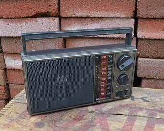 Sears Radio Am/Fm Stereo - SR 2000 Series