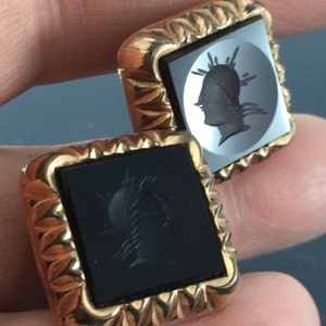 Victorian Gold Cuff links. Intaglio Cameo Centurion Cufflinks . 1800s cufflinks.. Mens Cuff links. partsforyou No.0036 cs