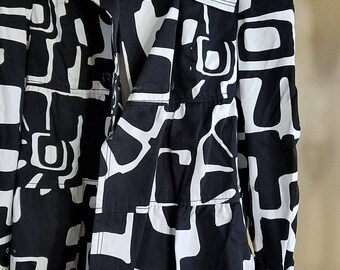 Black and White Op Art Spring coat