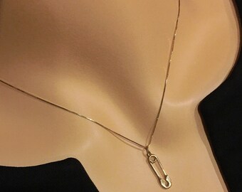 14k Solid Gold Safety Pin Pendant Charm Necklace