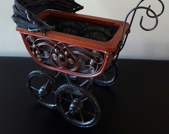 Vintage Doll Buggy/ victorian doll carriage/ folk art carriage/ doll pram/ wooden doll stroller/ photo prop/ baby doll display/ bent wood