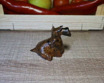 Brindle scottish terrier figurine "That's me!"