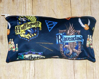 Wizard Houses Extra Small Wet Bag, Cloth Pad Wet Bag, Reusable Waterproof Bag, Beach Bag, Pool Bag, Makeup Bag, Toiletry Bag, Wet Bag