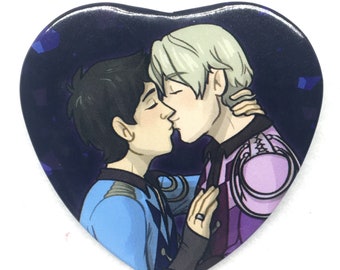 Yuri on Ice Yuuri Victor kiss YOI anime heart shaped 2" pinback button