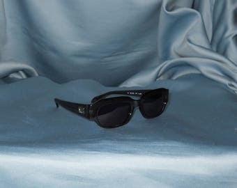 Authentic vintage Gucci sunglasses !