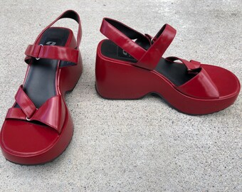 Red 90s Platform Sandal Shoes, Vintage 1990s, Women's 9