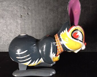 Windup Rabbit made in Japan - 1960s One Ear missing