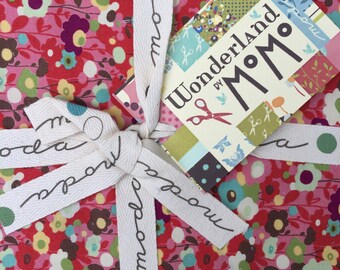 Rare LAYER CAKE - Wonderland by MoMo - MODA