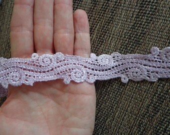 Lovely 1" Wide Trim in Lavender (1 yd)