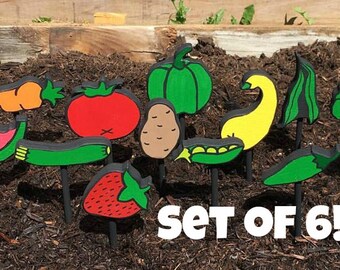 Garden Markers, Vegetable Markers, Fruit Markers, Gardening, Gifts for Gardeners, Gardening Gifts, Plant Stakes, Garden Stakes, Garden Art