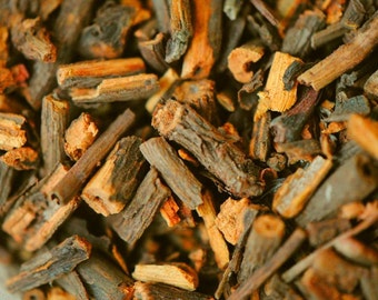 Madder Root Natural Dye | 4 oz, 113 grams | Red Natural Dye | Orange Fabric Dye | Oriental Carpet Dye | Eco Friendly Fabric Dye | Yarn Dye