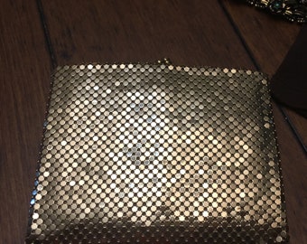 Vintage 1930-1940s Whiting & Davis Co gold mesh wallet with label on interior pocket
