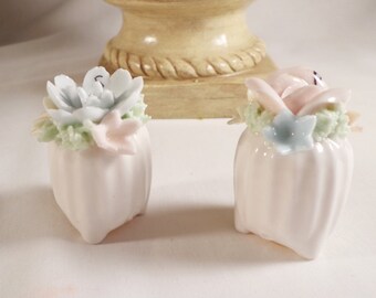 Salt and Pepper Shaker Set ~ FLOWER VASE, MINI