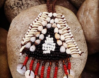 Tribal shell necklace, primitive necklace