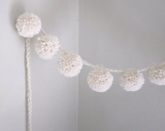 Wool Pom Pom Garland | Adjustable | Super Bulky | Large