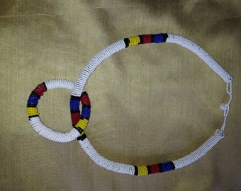 Zulu neck/ head piece. Umqhele with a matching bracelet.