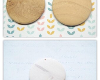 2 large natural wood discs / charms pierced 30 or 45mm in diameter x 4, 5mm