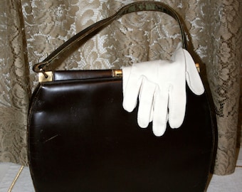 Brown Handbag and Two Pair of Gloves//Purse and Gloves//Store Props//Vintage Handbag and Gloves
