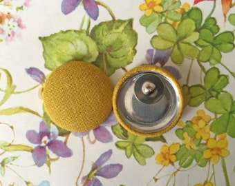 Fabric Covered Button Earrings / Chartreuse Yellow / Wholesale Jewelry / Handmade Gifts / Small Stud Earrings / Solid Color / Bulk Lot